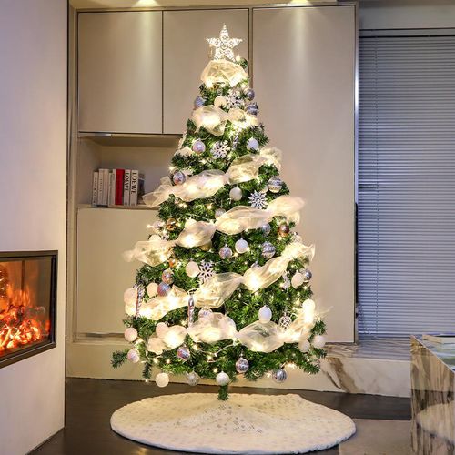 Christmas tree, Christmas decorations