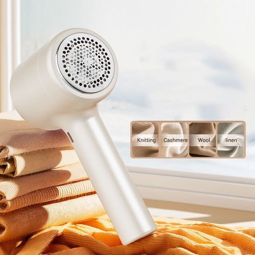 Clothes lint trimmer