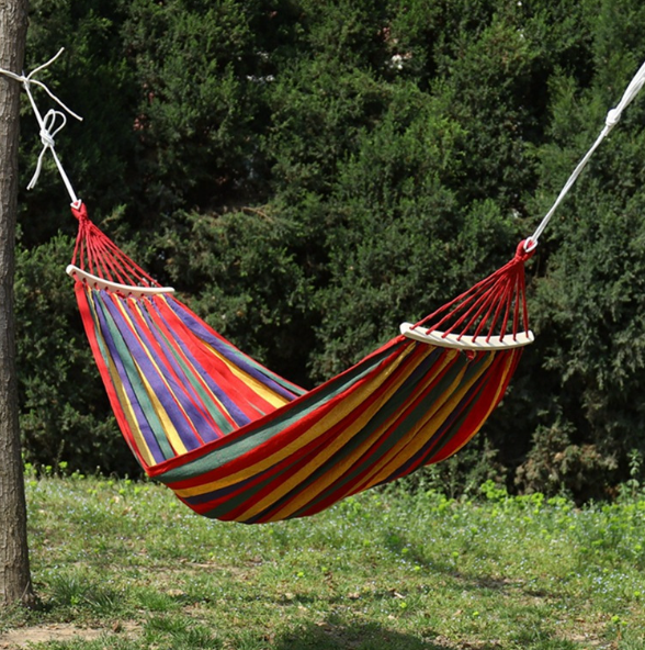 Hot selling courtyard outdoor swing hanging hammock thickened anti-rollover