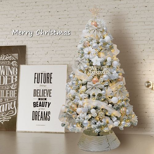 Christmas Tree-Snow Forest