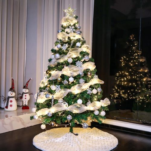 Christmas tree, Christmas decorations