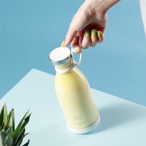 Portable Blender Fresh Juice Bottle Personal Mini Electric Fruit Juicer Cup