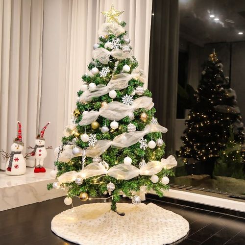 Christmas tree, Christmas decorations