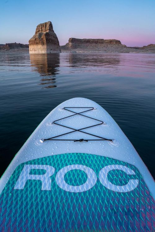 Inflatable stand-up paddleboard