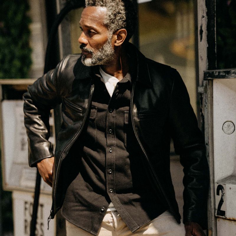Wevvw Ledge Shirt in Coal