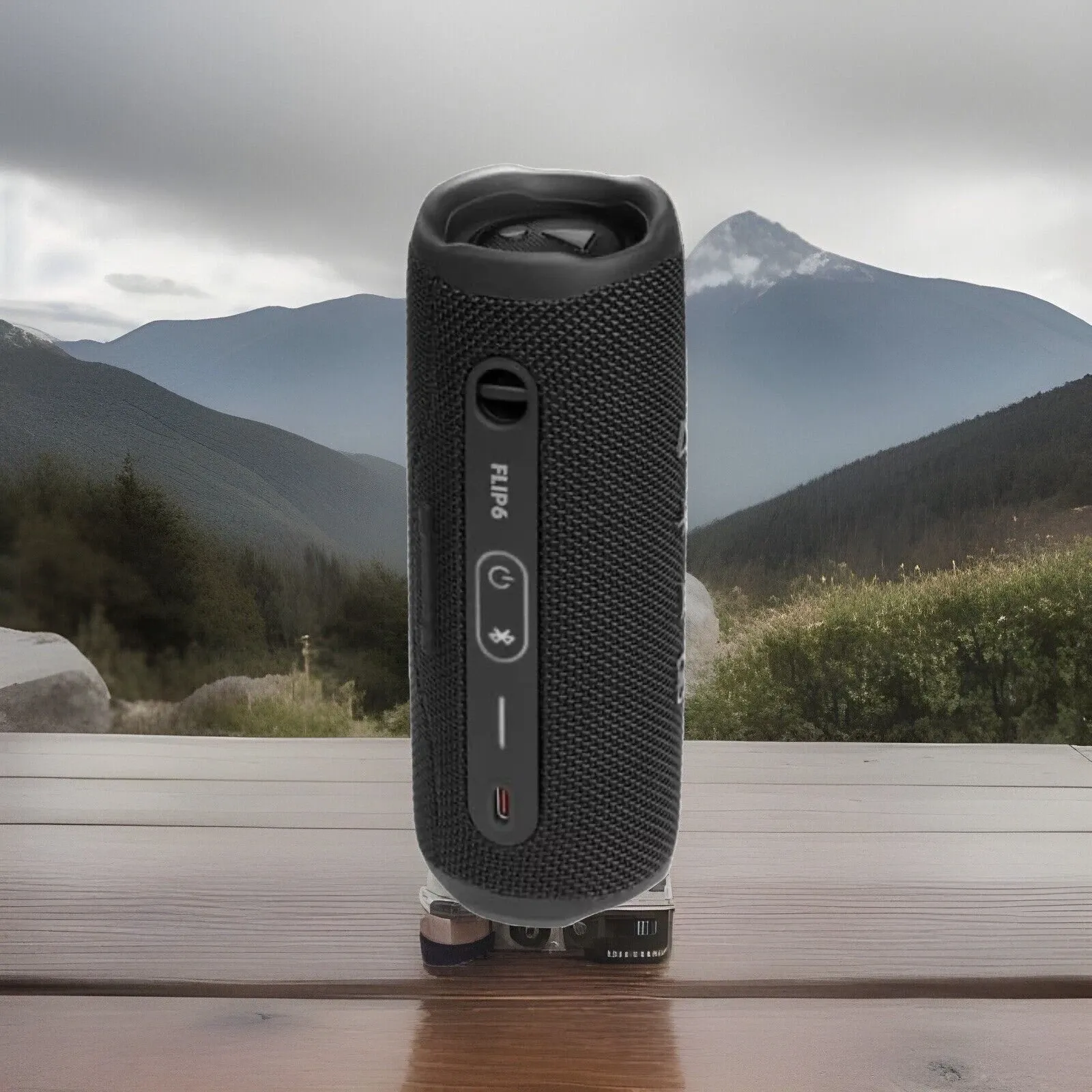 JBL Flip 6 Portable Bluetooth Speaker -
