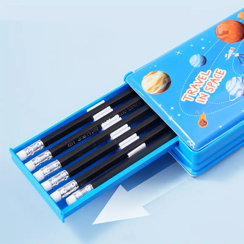 Spacious pencil box