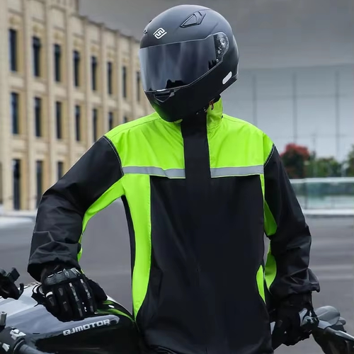 Split-type motorcycle riding raincoat, storm-proof.