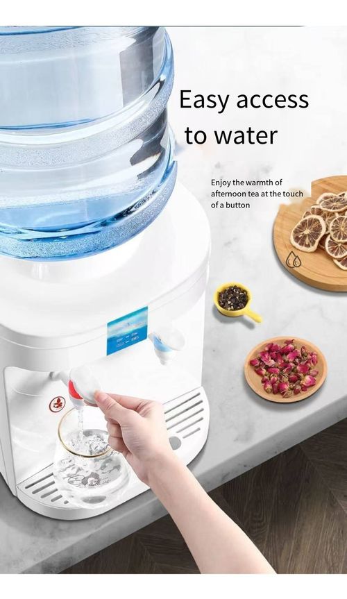 Small mini Chinese style instant hot and cold water counter top water dispenser