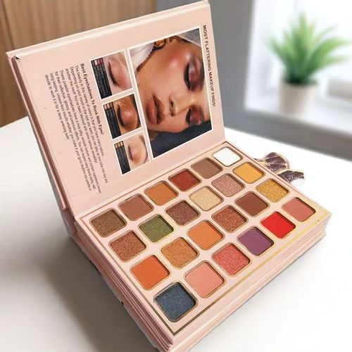 67 Shades Eyeshadow, Matte & Shimmer Blendable Makeup