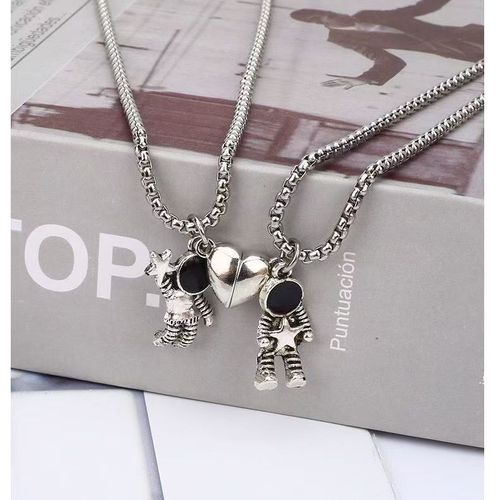 💑💎 Couple Necklace Set – Buy 1 Get 1 FREE (2 Pieces)
