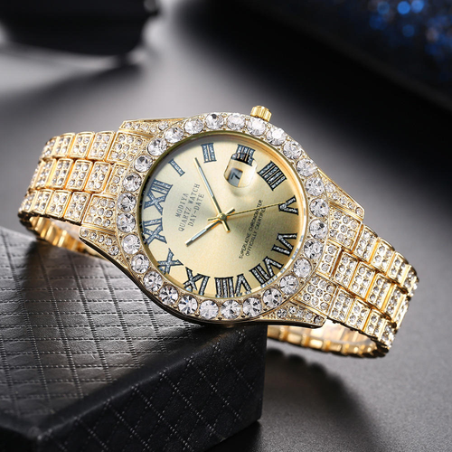 Luxury Fashion Mens Diamond Watch Male Bling Sports Quartz Wristwatch Calendar Clock Men Business Casual Watch