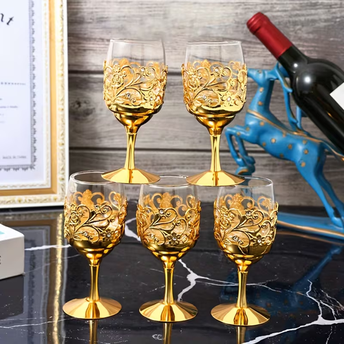 Elegant Golden Stemmed