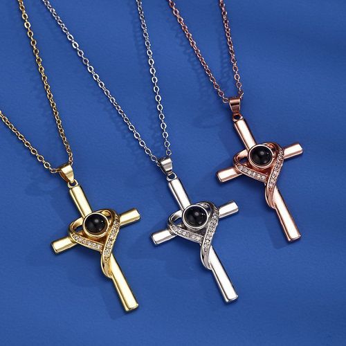 Creative Heart-shaped Projection Cross Necklace with Bible Passage Elements, Made of Pure Copper with Electroplating Craft, Light Luxury Style, Fashionable and Versatile, Colors Shipped Randomly