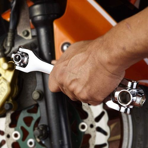 Adjustable ratchet wrench