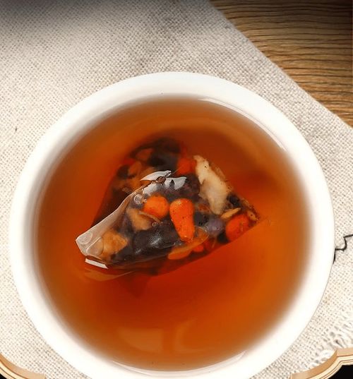 Sip into Nature with Every Cup of 🔥Ginseng & Mulberry Herbal Tea