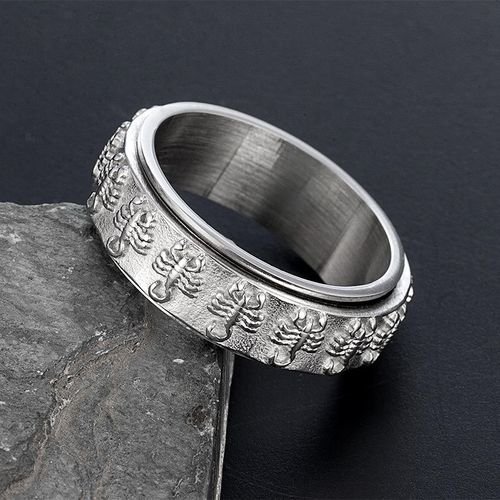 Vintage Spinning Scorpion Ring – Hip-Hop Animal Style PVD Stainless Steel Waterproof Anxiety Relief Ring (Gold SilverBlack)