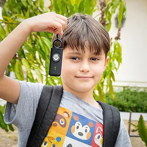 Personal Safety Alarm Keychain - Everyone should prioritize safety