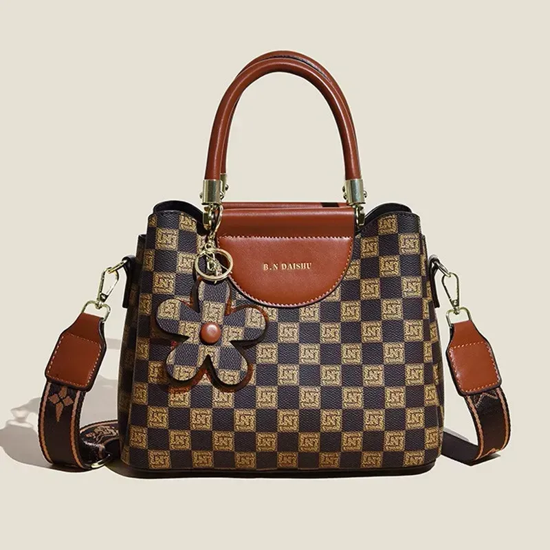 Retro Printed Women's Handbag Fashion Commuter Large Capacity Tote Bag Versatile Multi-layer Shoulder Crossbody Bag 17 sales