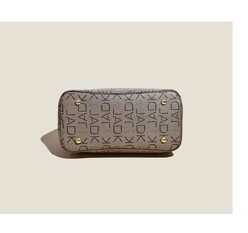 Retro Printed Women's Handbag Fashion Commuter Large Capacity Tote Bag Versatile Multi-layer Shoulder Crossbody Bag 17 sales