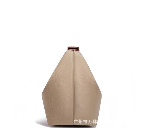 Fashion Crescent Bag Lightweight Durable Nylon Handbag with Adjustable Strap Satchel for Versatile Use in Multiple Colors Stylish Essential Companion