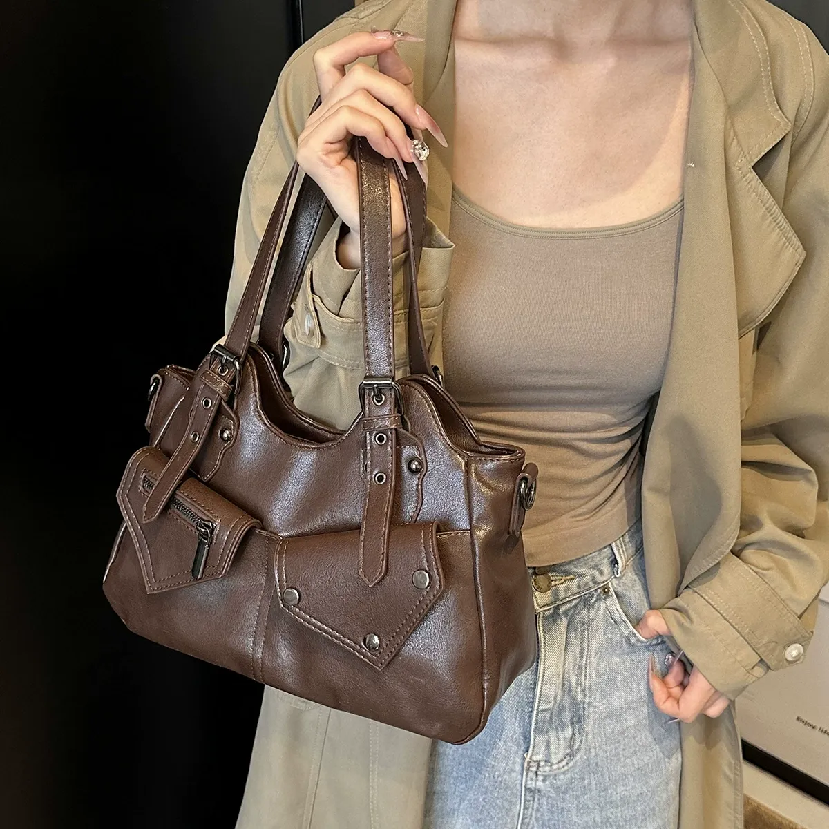 Women's Elegant Grommet Eyelet Design Tote Bag, Fashionable Large Capacity Shoulder Bag, Casual Versatile Crossbody Bag for Daily Outings, Short Outings