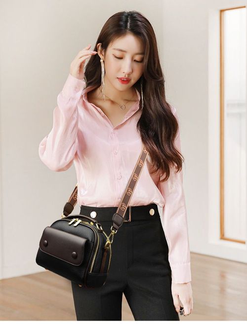 New Color-Block Women's Handbag with Wide Shoulder Strap - Stylish Single Shoulder Crossbody Bag, Minimalist Soft-Sided Tote, Fashionable Casual Multi-Layered Purse, Versatile Daily Bag for Women