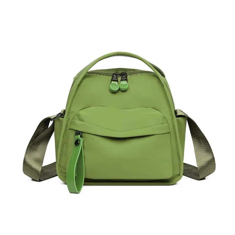 Simple, lightweight, casual, one-shoulder, hand-held, commuter bag for women, new style, fashionable and versatile Oxford cloth messenger bag