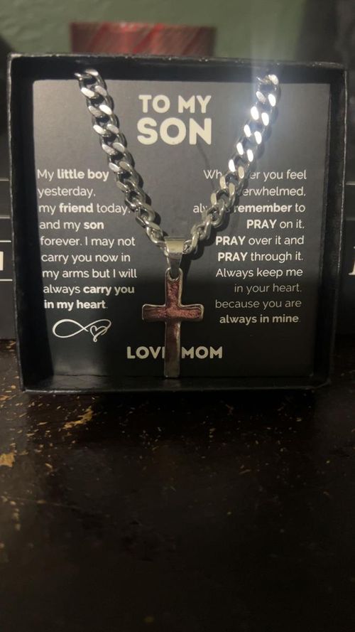 1pc to My Son Stainless Steel Cross Pendant Necklace, Birthday Gift, Valentine's Day Gift, Christmas Gift, with Card and Gift Box Packaging, the Perfect Gift for Loved Ones