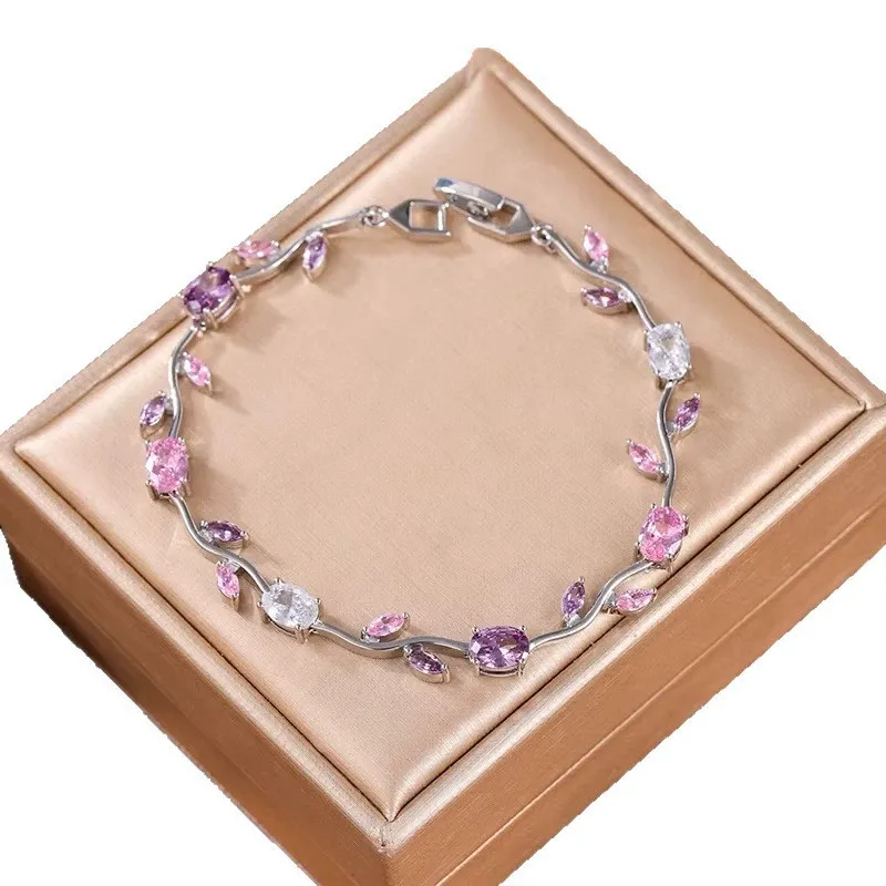 Women's Paved Diamond Vine Zircon Leaf Bracelet - Natural Stone Plated Non-fading Geometric Minimalist Stylish Jewelry, Trendy Fashion Accessory