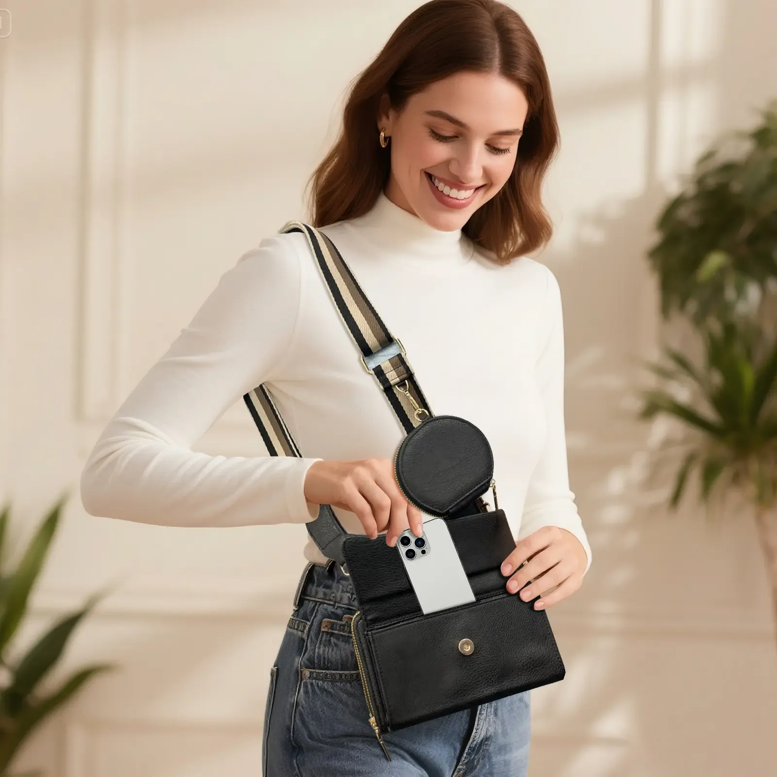 small shoulder bag adjustable wide shoulder strap trendy all-match cellphone bag woman small crossbody SpringStatements