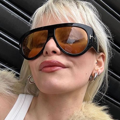 1pc Womens Vintage Oversized Pilot Sunglasses - Y2K Punk Style Windproof Shades, Ideal for Summer Beach Outdoor Travel Music Fest Back To School