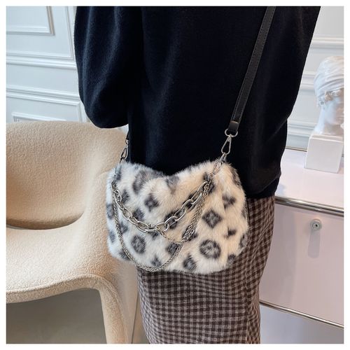 Ladies' elegant and casual plush material Boston bag, fashionable and easy to match for daily use, chain decoration shoulder bag, crossbody bag