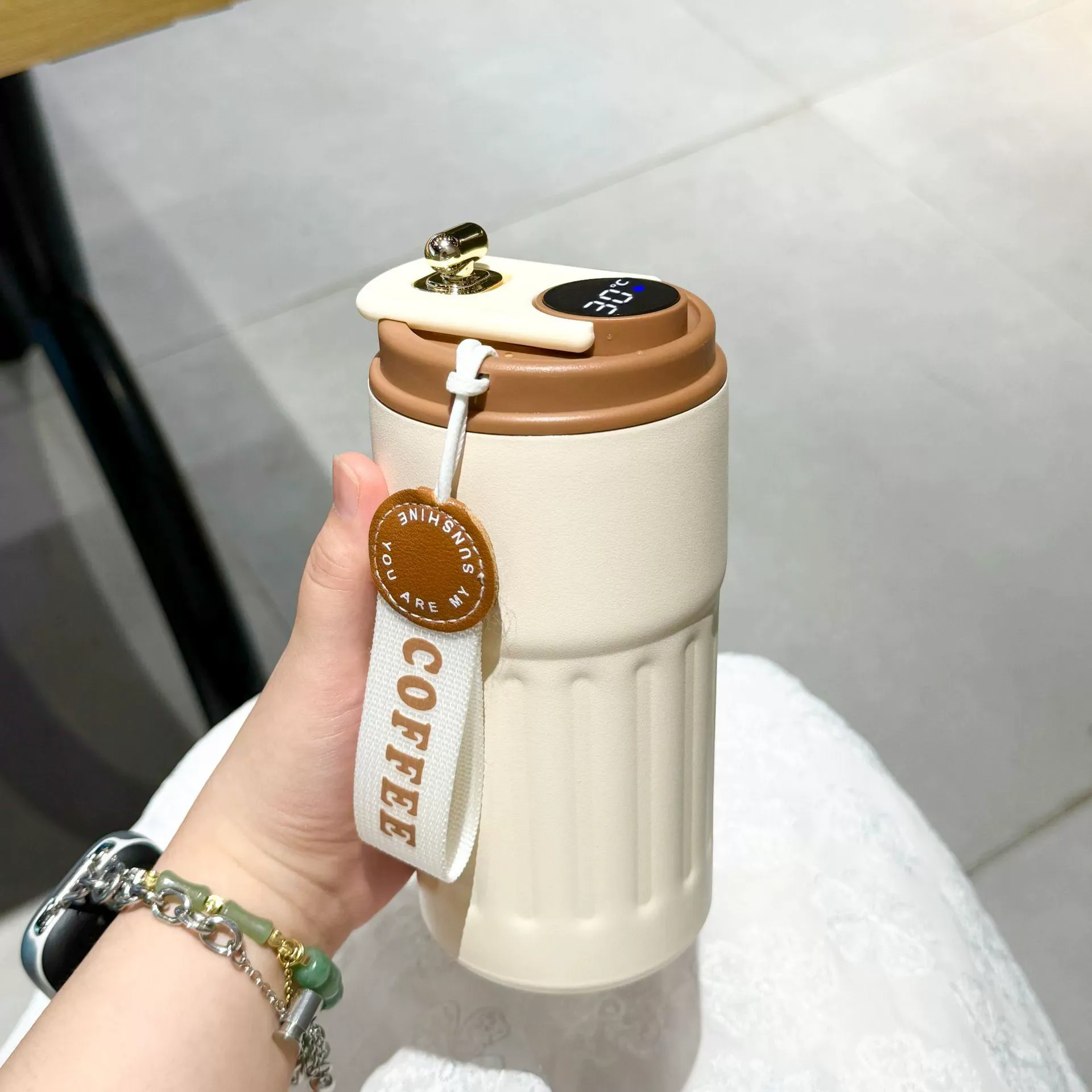 Smart temperature display insulated coffee cup | 316 stainless steel stylish thermos | Portable car travel cup | Perfect gift for coffee lovers, foggy white coffee color