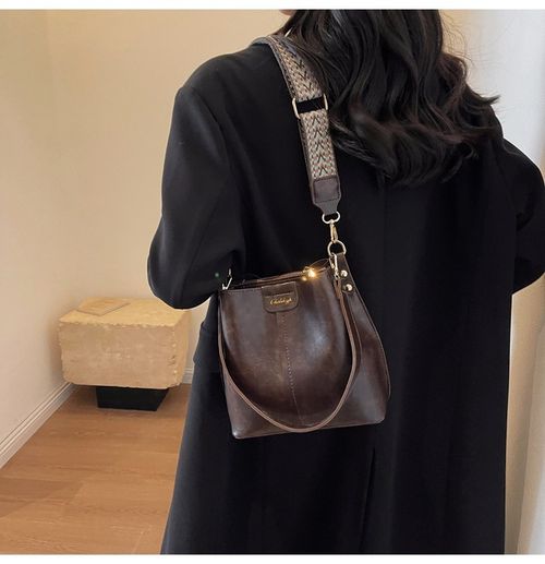 Vintage Large Capacity Bucket Bag, Fashion Casual Shoulder Crossbody Bag for Outdoor Travel Commuting, Stylish Unisex Handbag, Fashionable Crossbody Bag