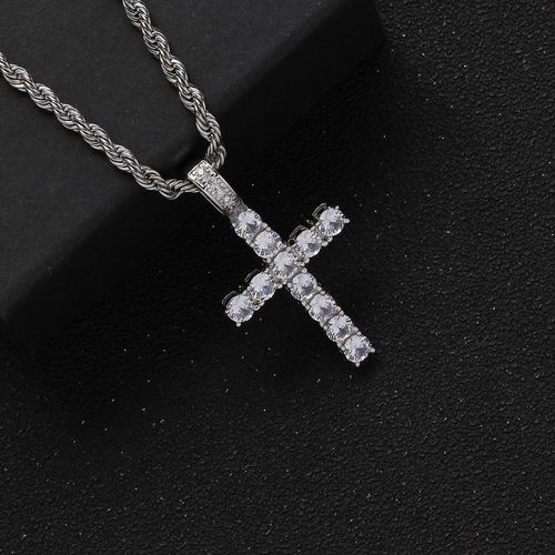 Rhinestone Cross Twist Chain Pendant Necklace for Men & Women, 1 Piece Hip Hop Jewelry for Party, Daily Clothing Decor, Trendy All-match Jewelry for Birthday Gift