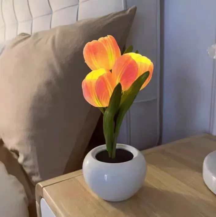 Tulip Lamp LED Simulation Tulip Nightlight with Vase Table Lamp Decoration Suitable for Home, Living Room, Tabletop Decoration, Holiday Gifts, Mood Decorative Lights