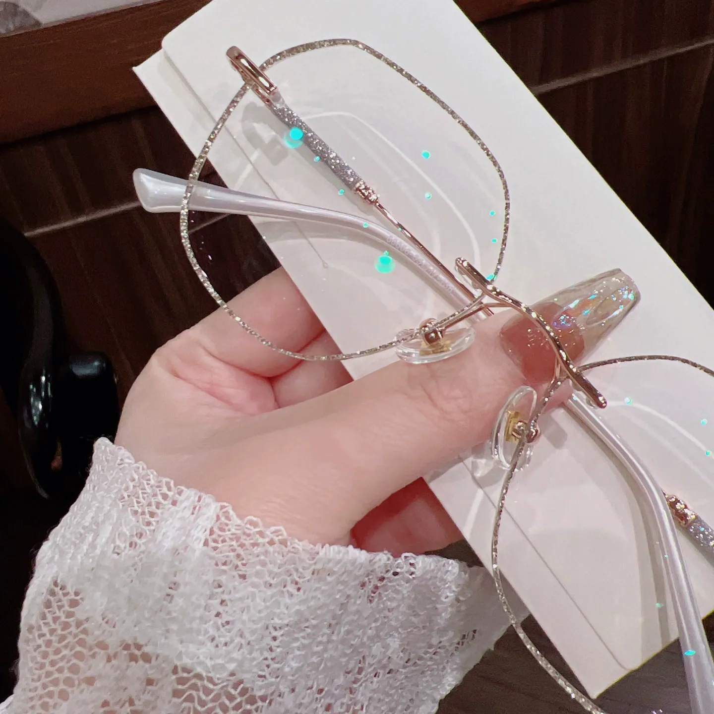 Light Luxury Rimless Glasses for Women - Champagne Gold Starry Sparkle Trim, Glitter Legs Design, No-Frame Slimming Eyewear, Trendy Bestselling Fashion Glasses