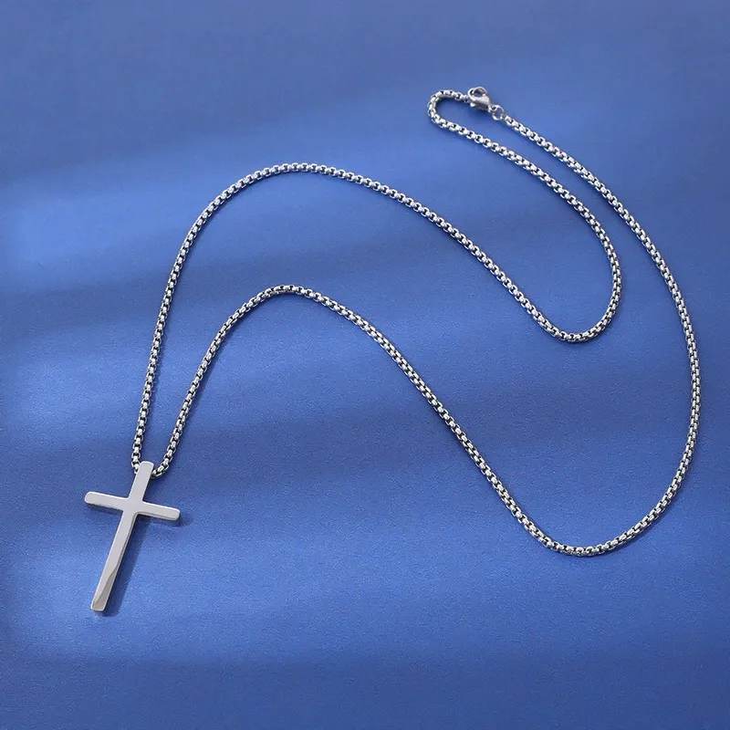 Stainless Steel Cross Necklace for Men and Women (Unisex), Mens Necklaces with 2.5mm Cross Chain  Stainless Steel Cross Necklace