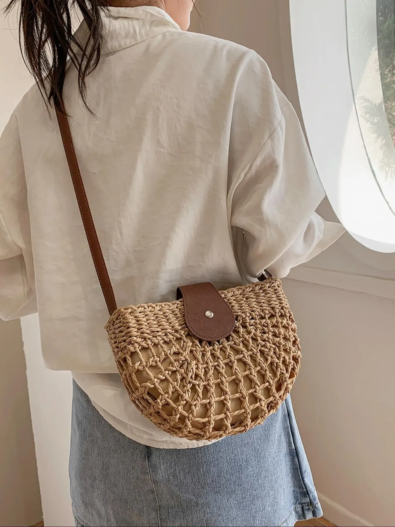 Women's Boho Semicircular Shape Hollow out Straw Bag, Trendy Elegant Crossbody Bag, Chic Summer 2026Crossbody Bag for Summer Beach Outfits