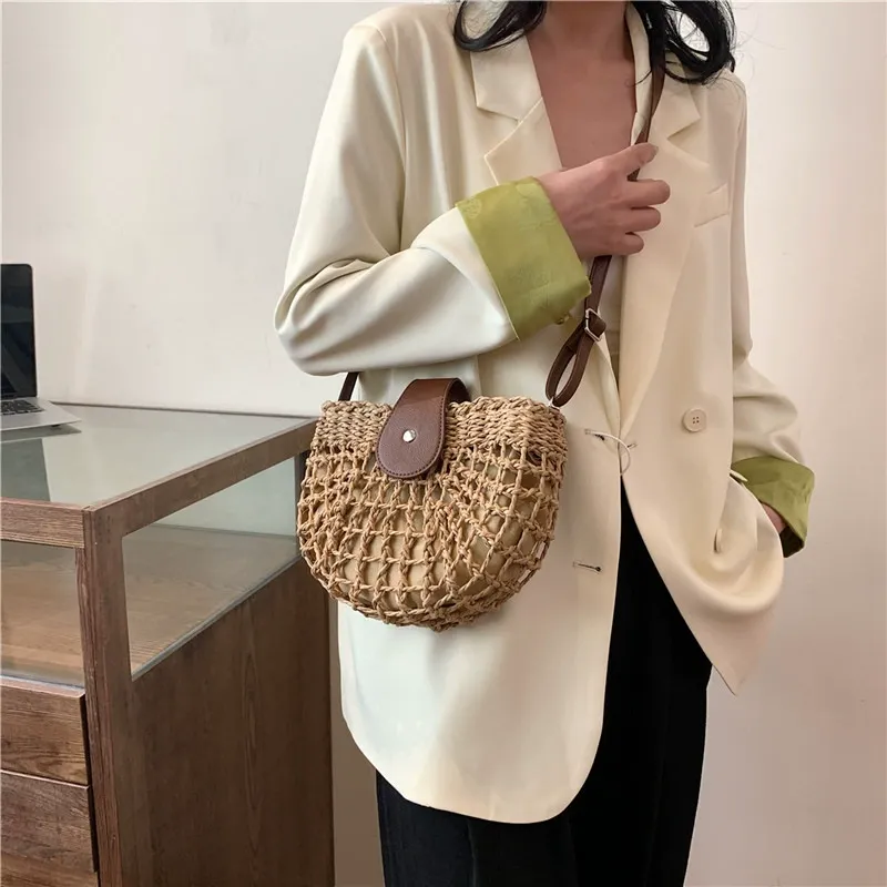 Women's Boho Semicircular Shape Hollow out Straw Bag, Trendy Elegant Crossbody Bag, Chic Summer 2026Crossbody Bag for Summer Beach Outfits
