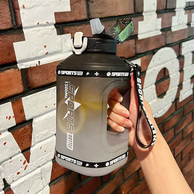 2025 Summer Gradient Large Capacity Water Bottle for Men - Portable Outdoor Sports Jug, High Temperature Resistant, with Straw, Travel & Fitness Water Cup