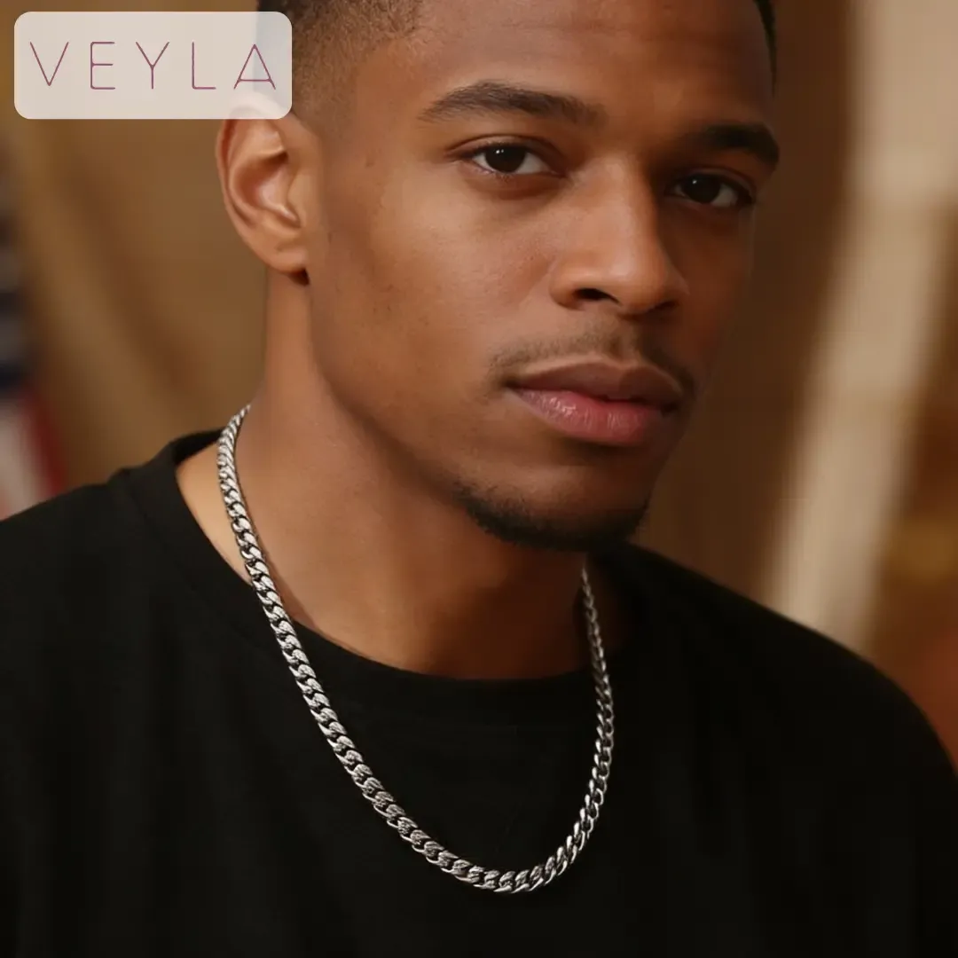 Promise Necklace for Boyfriend Waterproof Stainless Steel Cuban Chain Symbol of Love and Commitment LED Wooden Box Gift for Valentines Day and Birthday