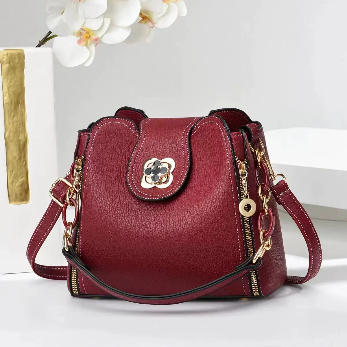 Women's Fashionable Solid Color Shoulder Bag, 2026 New Style Trendy Versatile Buckle Decorated Shoulder Bag, Casual Trendy Versatile Daily Affordable Luxury Bag
