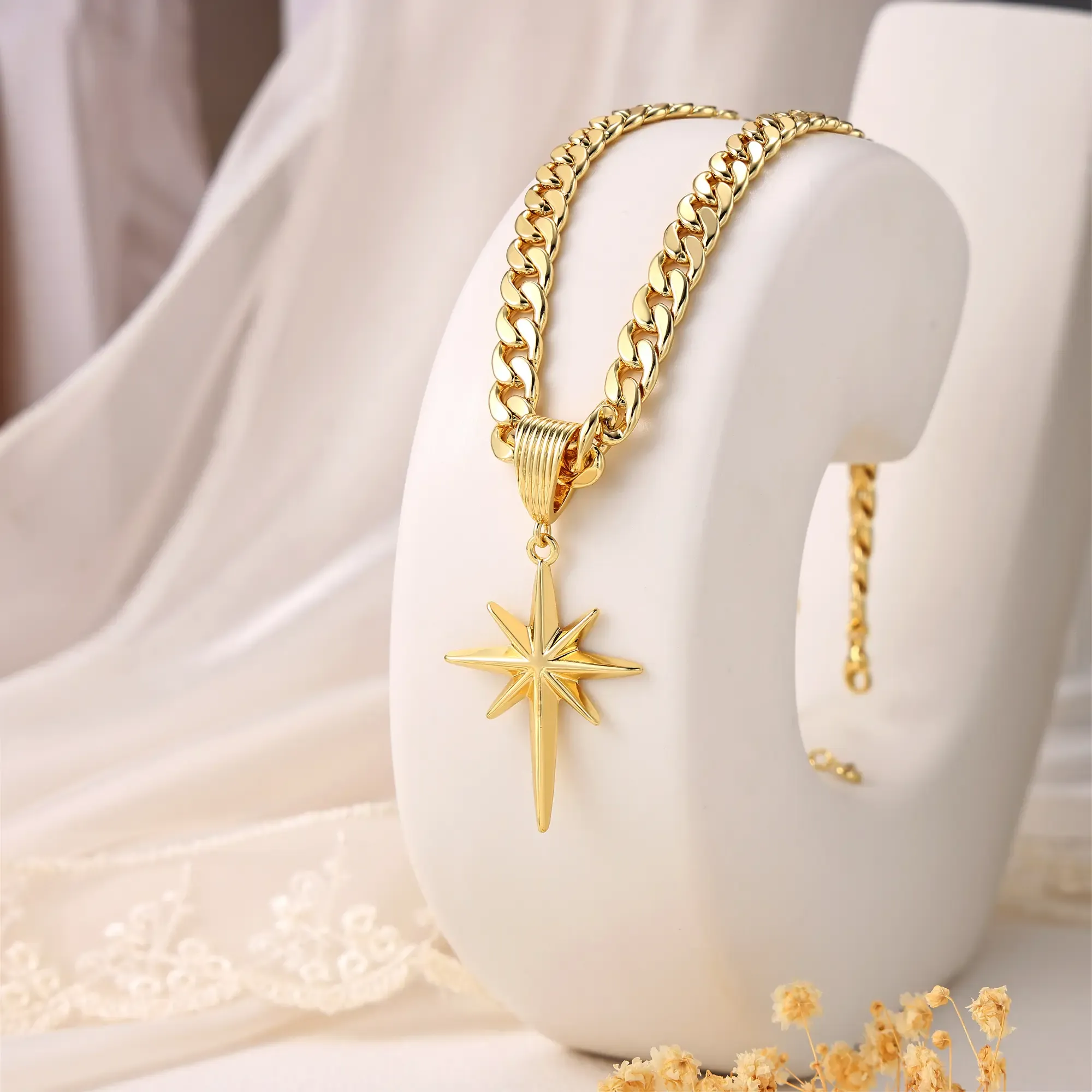 Gold 8mm Women's Flat Cuban Eight-Pointed Star Pendant Birthday Gifts Anniversary Gifts Jewelry for Women Girls Mother's Day Gift