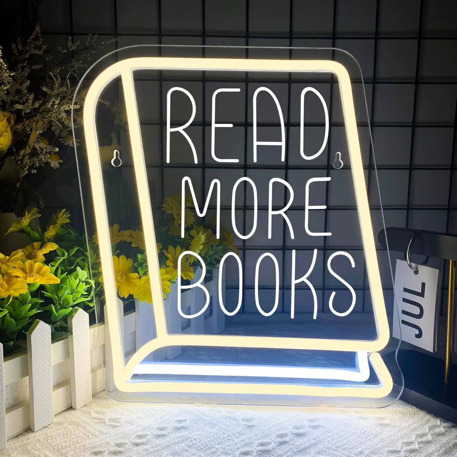 Neon Bookstore Light, Reading Study Room Decor, Girls Boys Room Neon Sign, Gift Festival Decoration, LED Neon Lights, Powered by USB