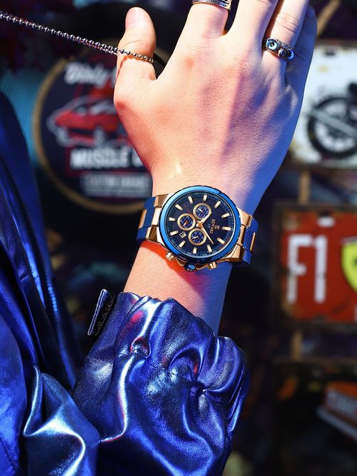 Reward Stylish Men's Multifunctional Sports Watch - Unique Silicone Strap Waterproof Chronograph Wristwatch, Perfect Gift for Guys