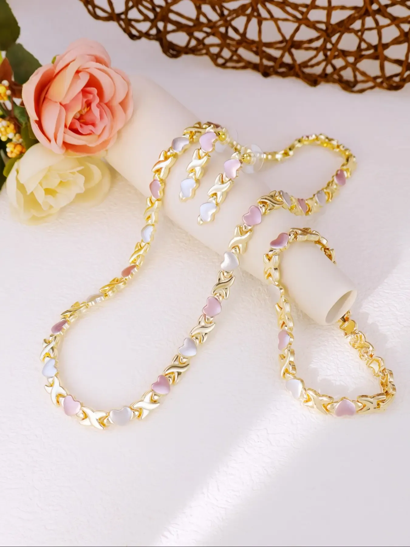 Royal-Inspired Color XO Heart Necklace & Bracelet & Earrings Set, Matching Jewelry Set, Casual Style Metal Chain Design Jewelry for All Seasons, Complete Accessories Set