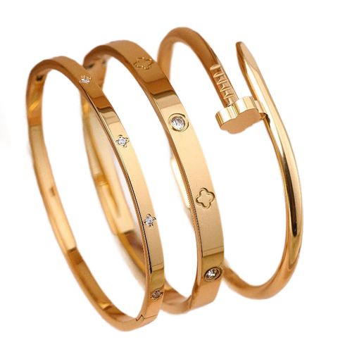 Fashion Gold-Plated Four-Leaf Clover Diamond-Studded Open Bangle, Women's Light Luxury Versatile Stackable Stainless Steel Jewelry