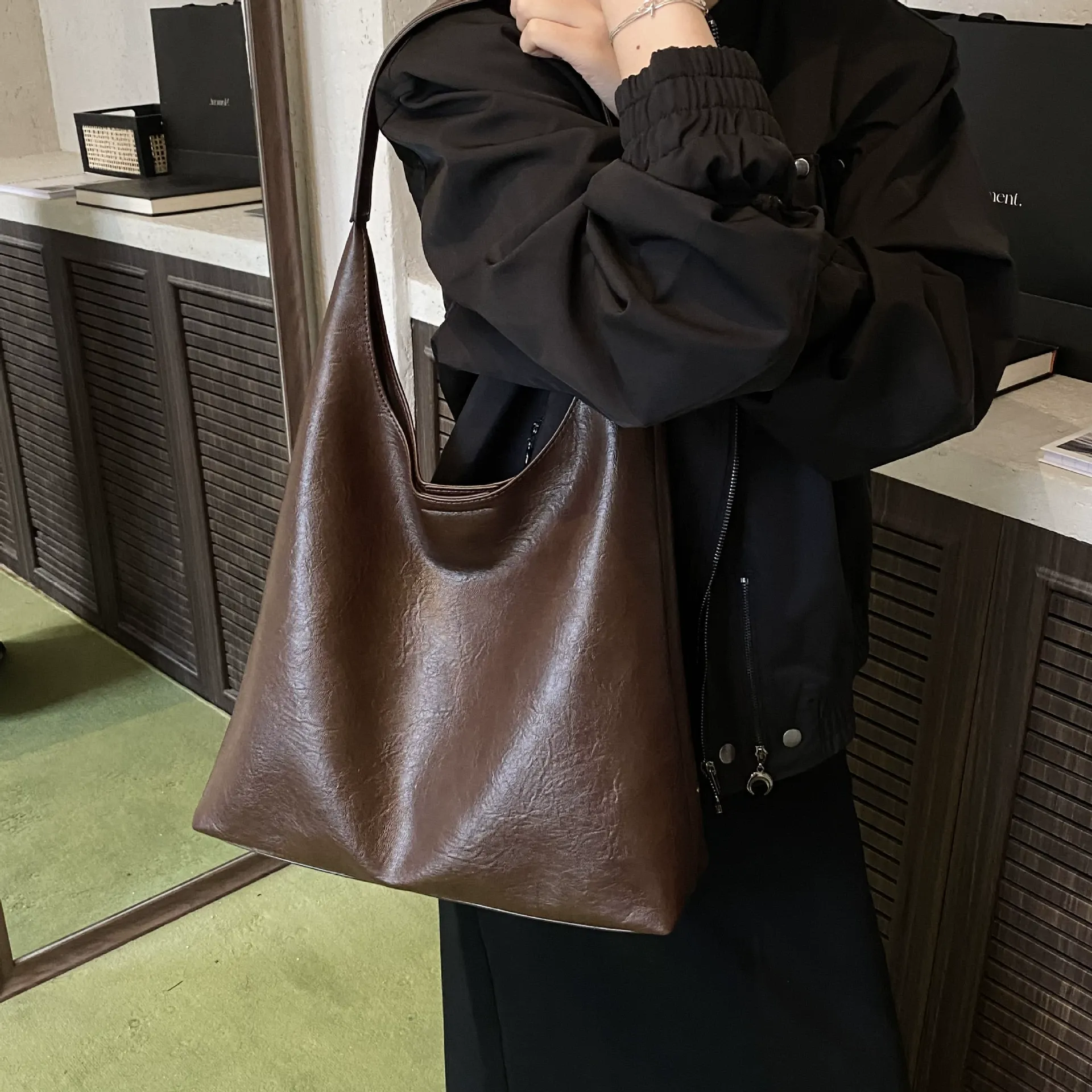 Women's Elegant Solid Color Shoulder Bag & Makeup Bag, Fashionable Large Capacity Tote Bag & Wallet, Casual Trendy Versatile Daily Commuting Bag Set, Elegant Commuter Bag